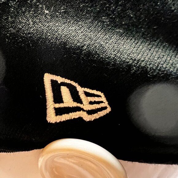 New Era 39THIRTY Pittsburgh Pirates Black Camo Brim Snapback Hat Small-Medium - Picture 8 of 13